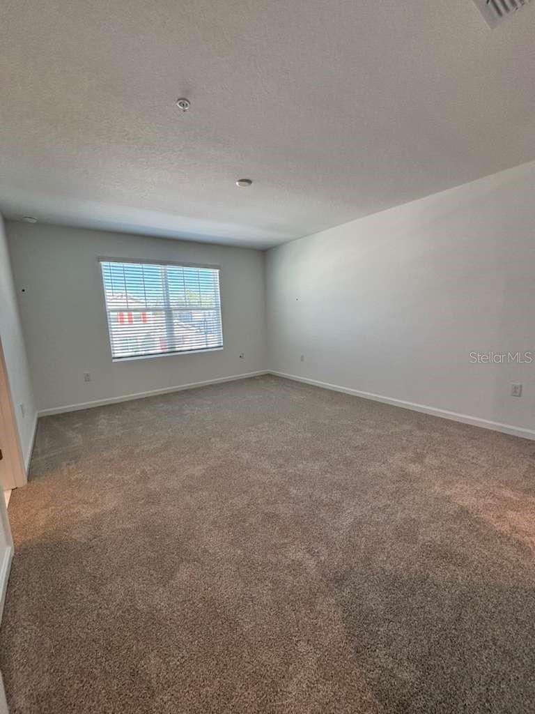 MERIDIAN PARKS PHASE 6 - Residential Lease