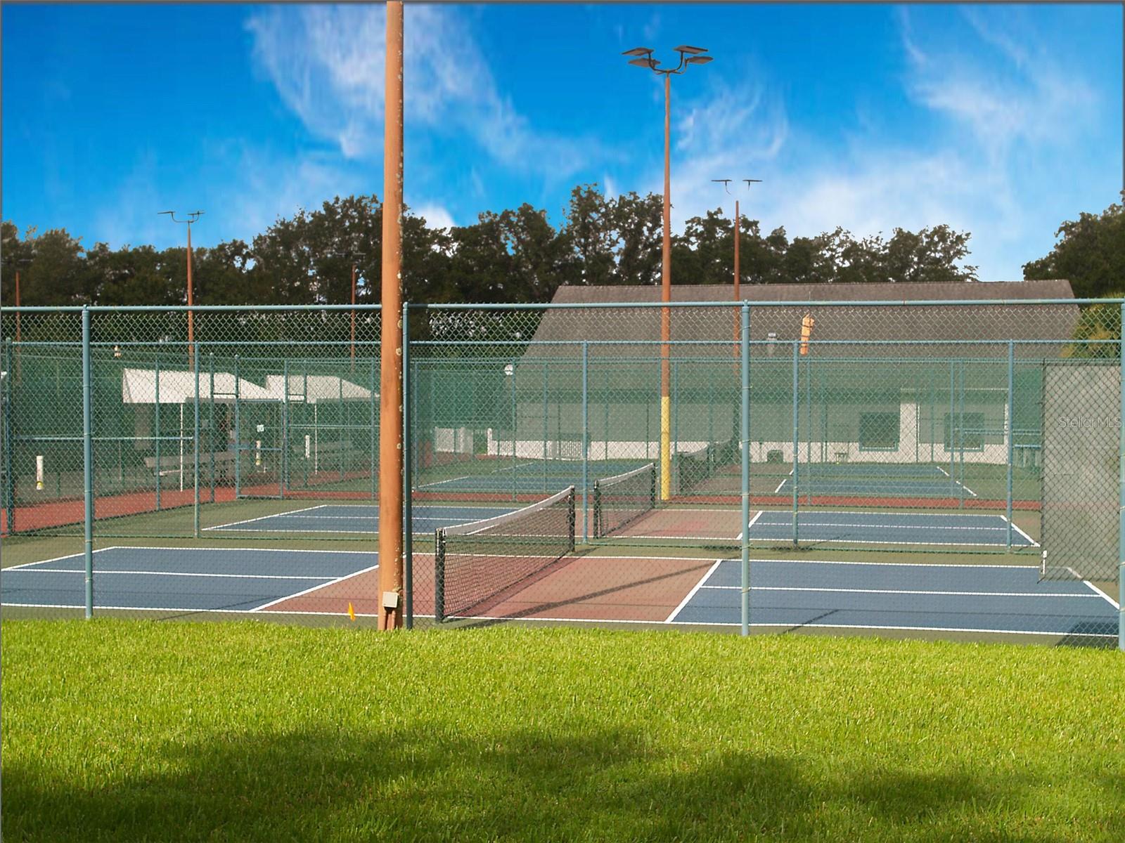 PLANTATION AT LEESBURG MAGNOLIA POINT - Residential