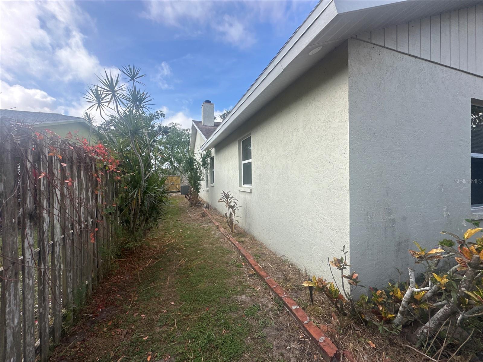 EMERALD GARDENS - Residential