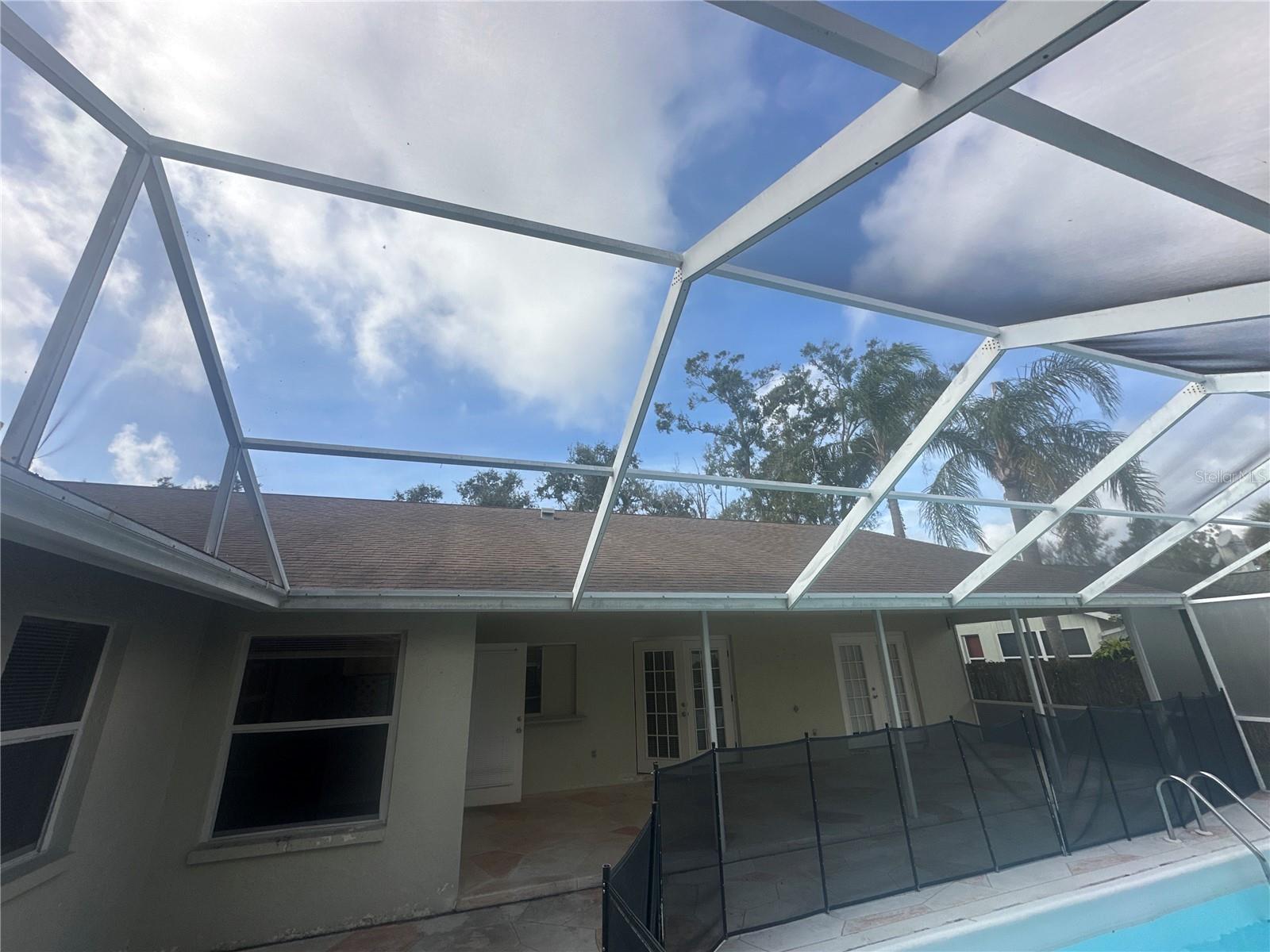 EMERALD GARDENS - Residential