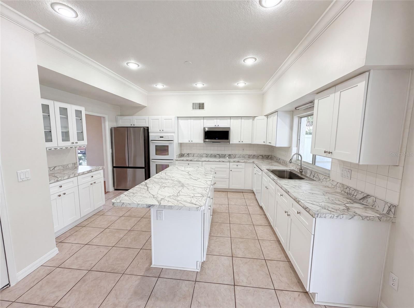2270 BLOSSOMWOOD DRIVE