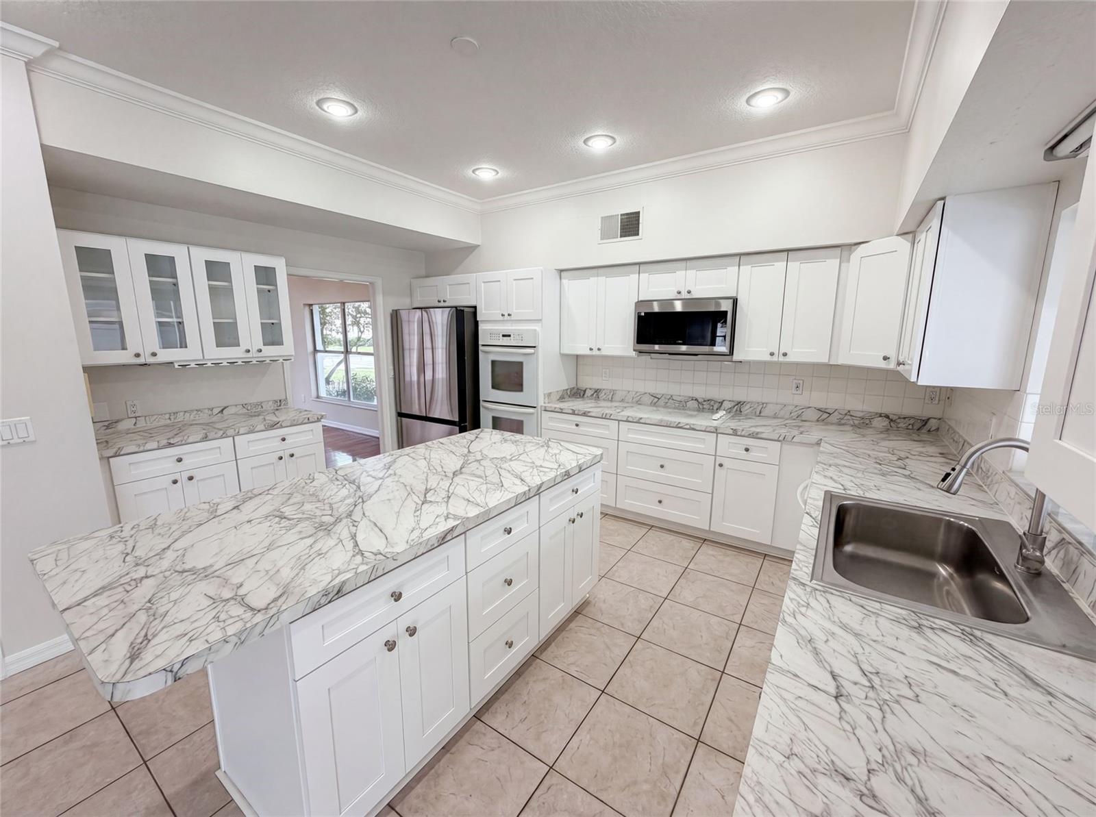 2270 BLOSSOMWOOD DRIVE