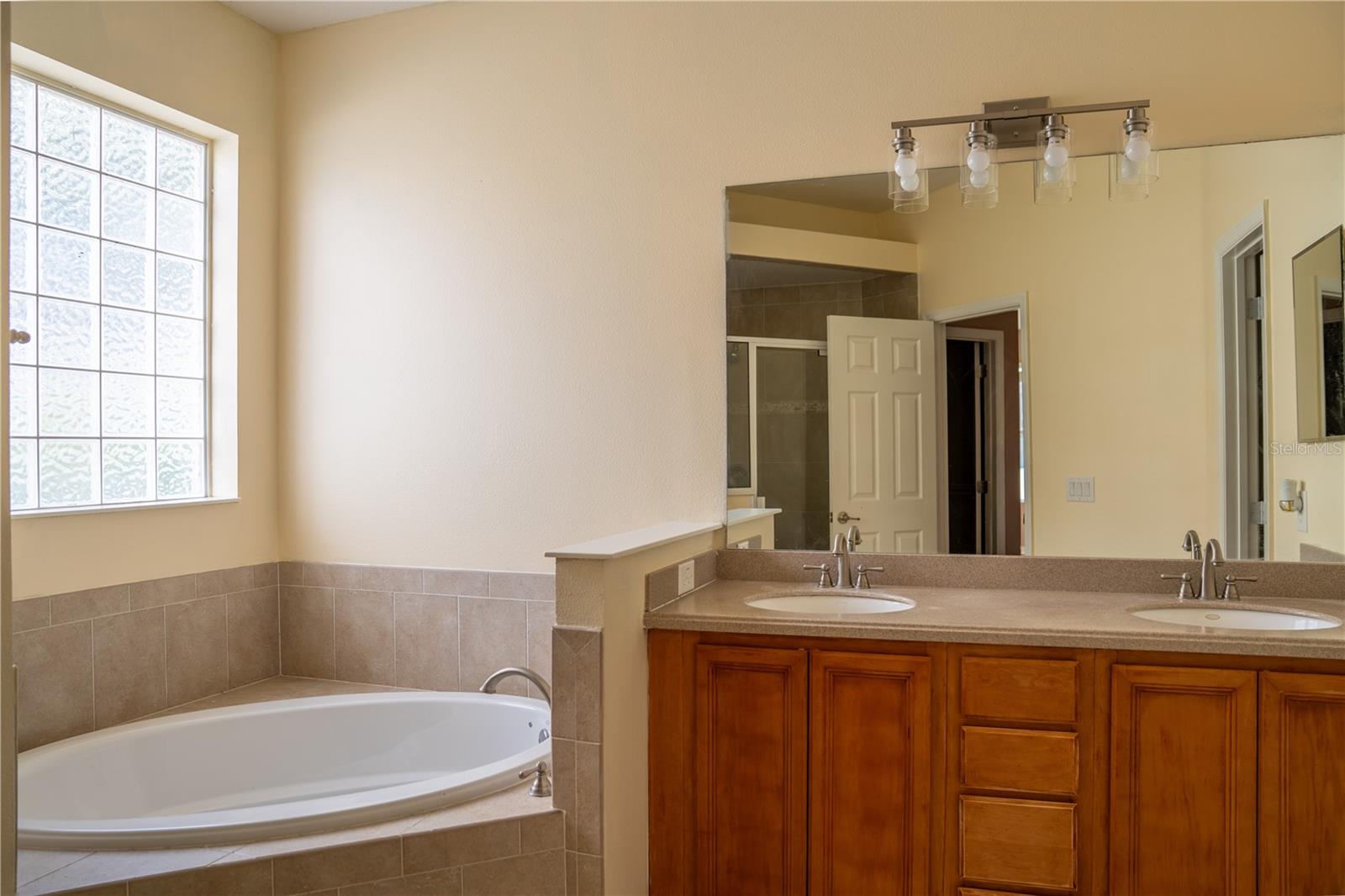 CLERMONT SOUTHERN FIELDS PH 02 - Residential Lease