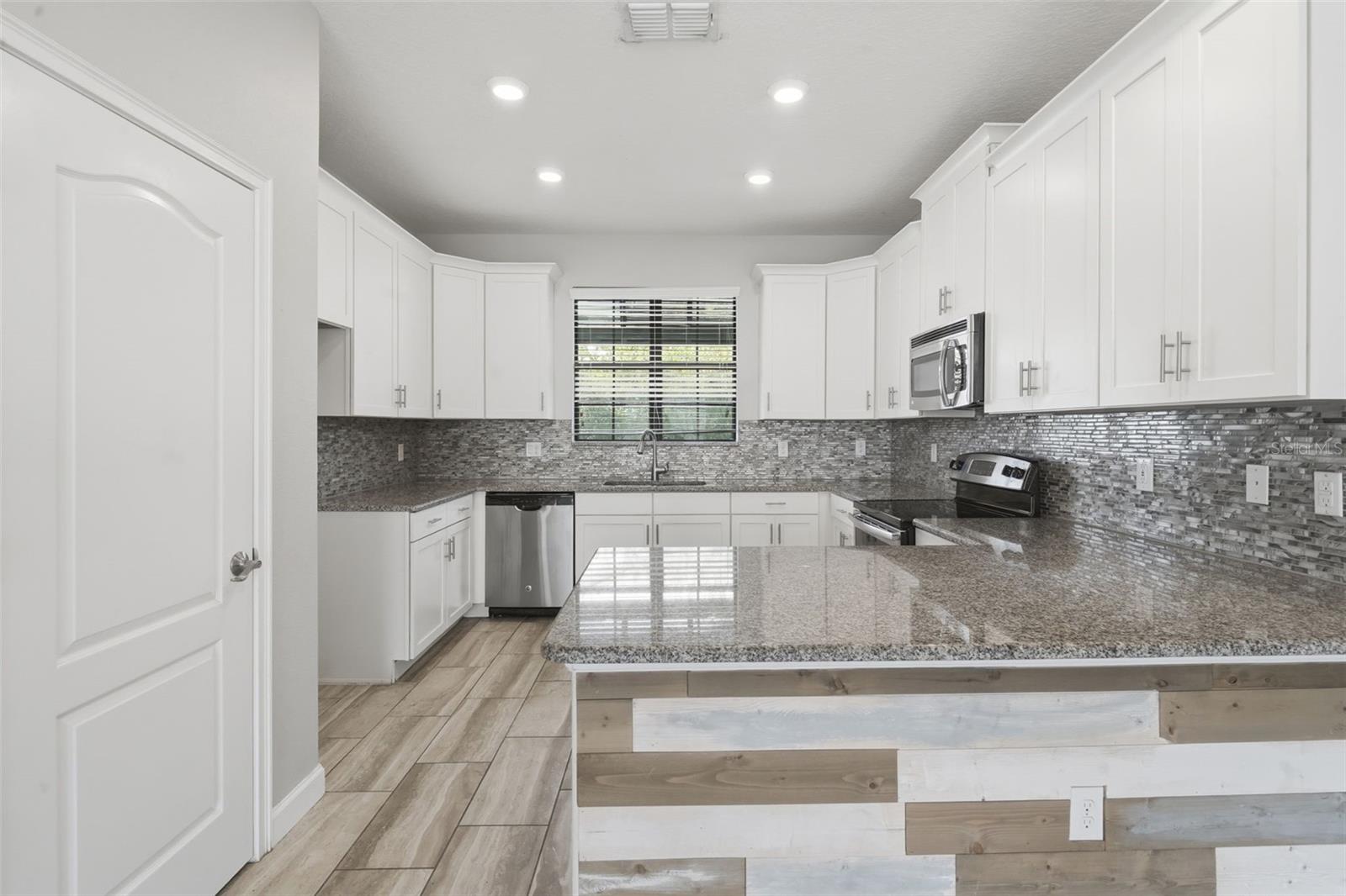 THE VISTAS AT CHAMPIONSGATE - Residential