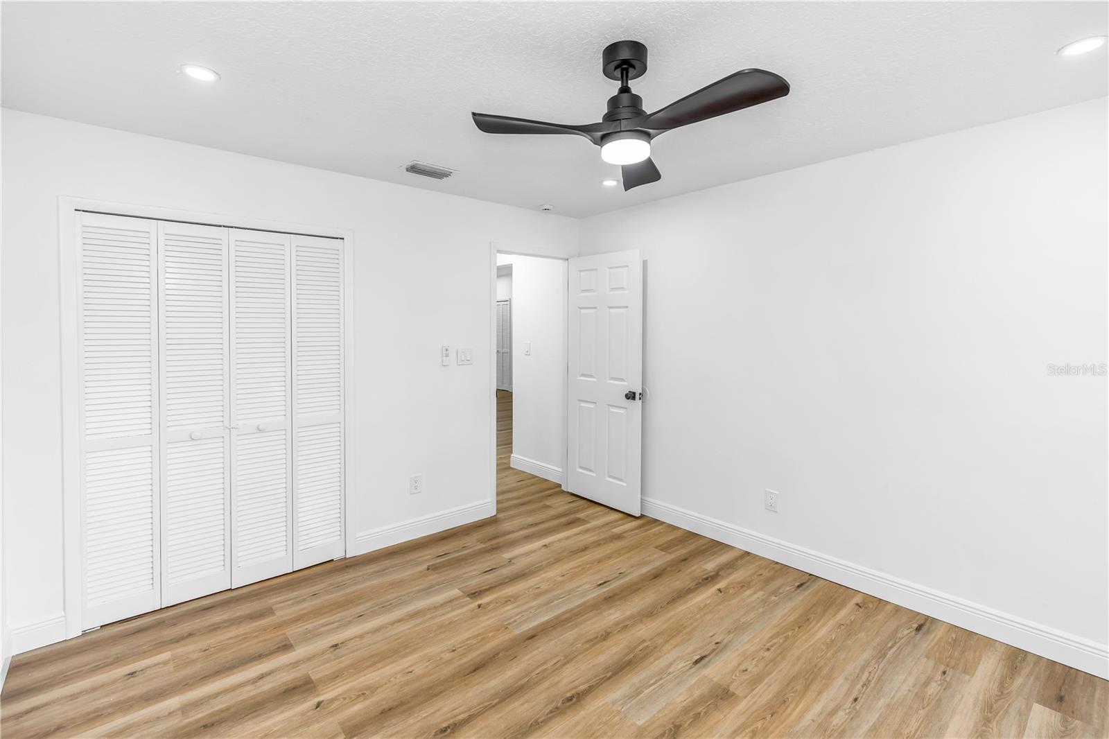PORT ST JOHN UNIT 08 - Residential