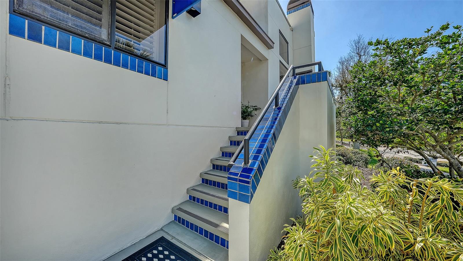 2000 HARBOURSIDE DRIVE 1501