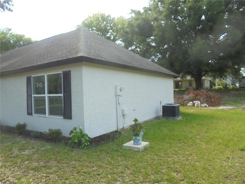 Tiny photo for 340 Emerald Road, Ocala, FL 34472 (MLS # OM727642)