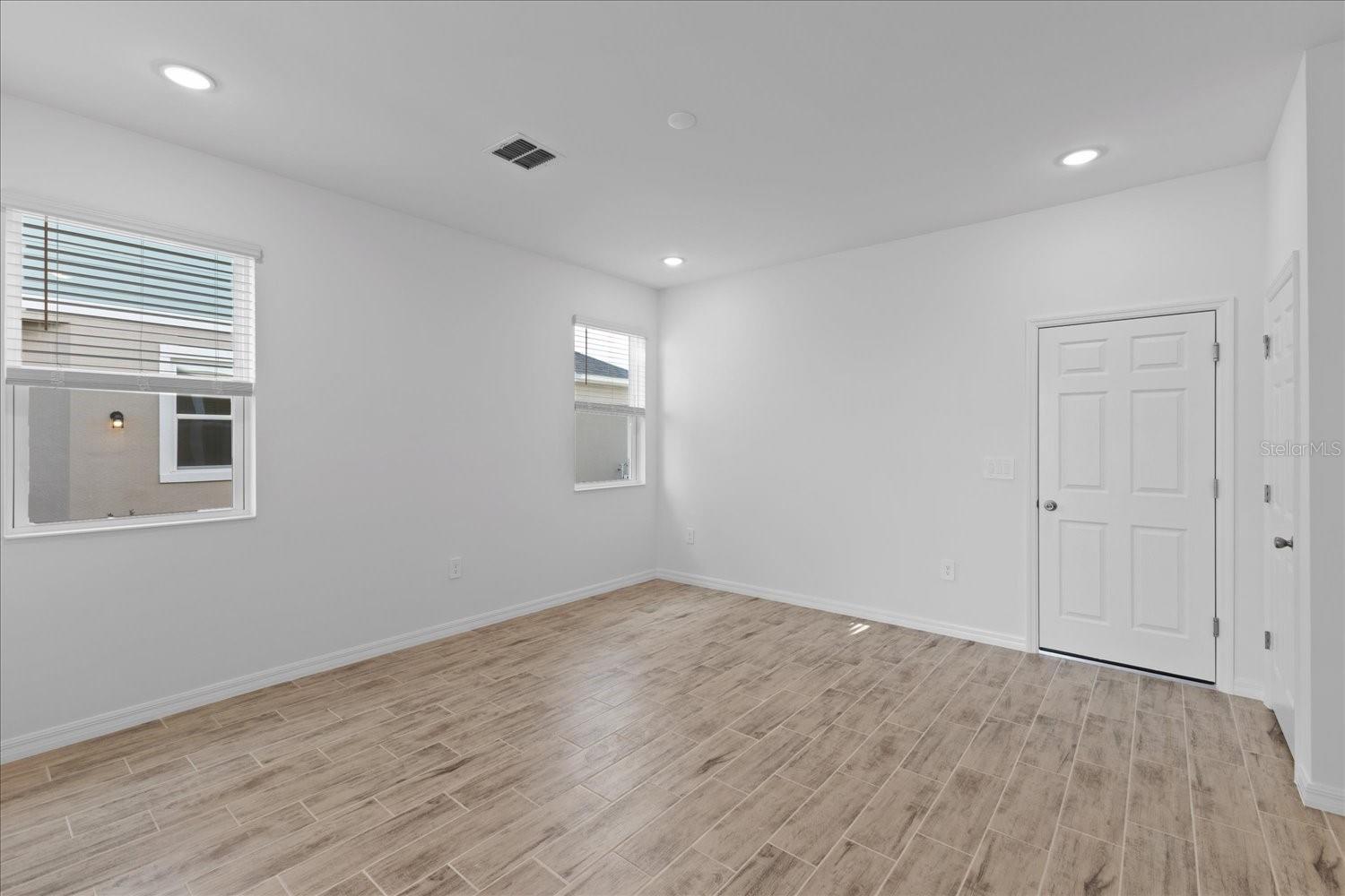 LIBERTY STATION TOWNHOMES - Residential