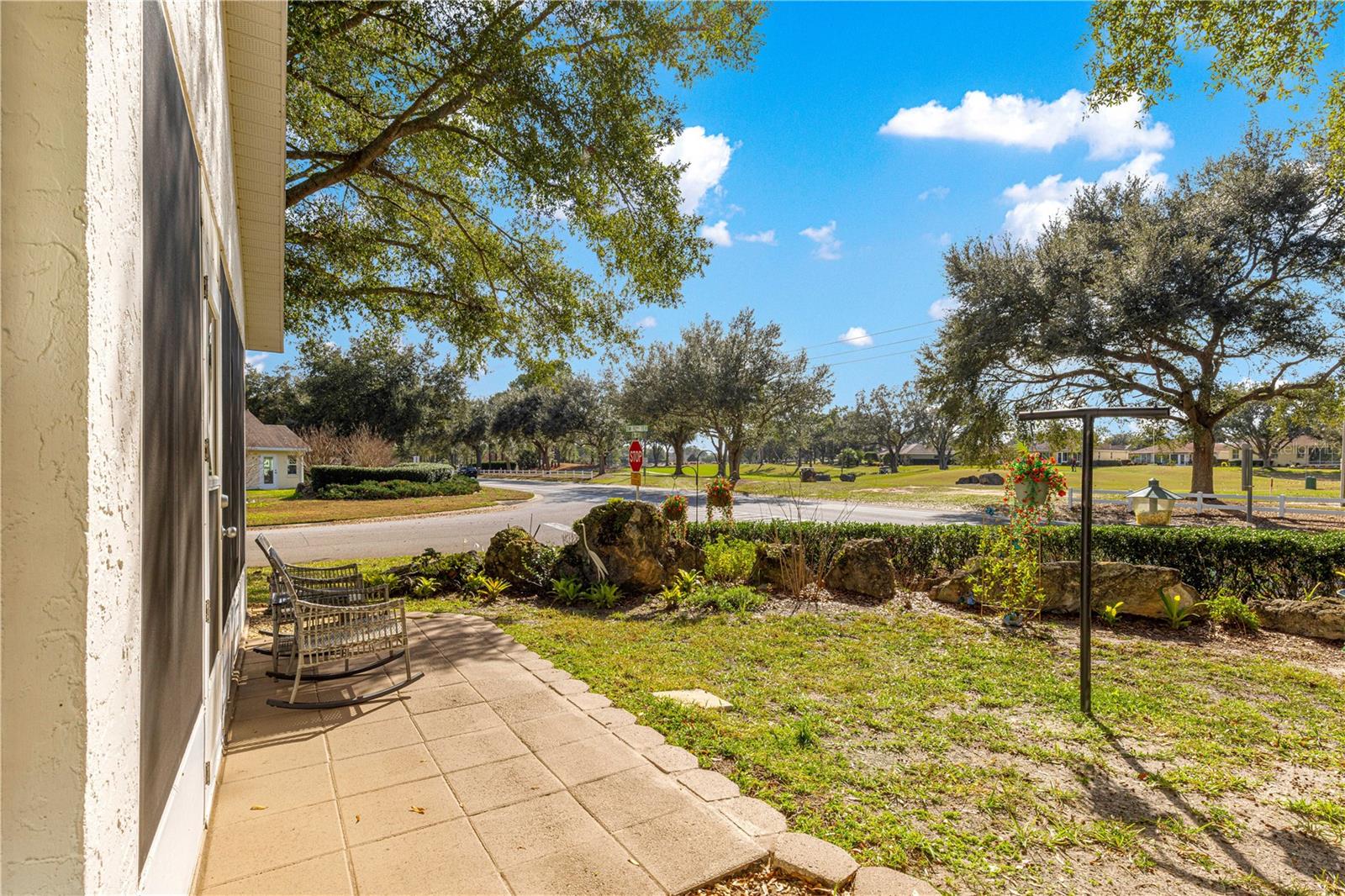 ON TOP OF THE WORLD - Residential