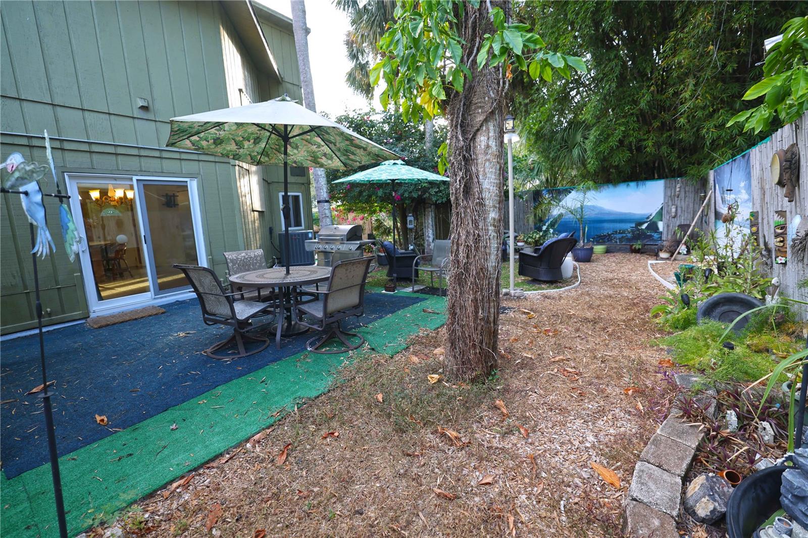 SUNNYBROOK - Residential