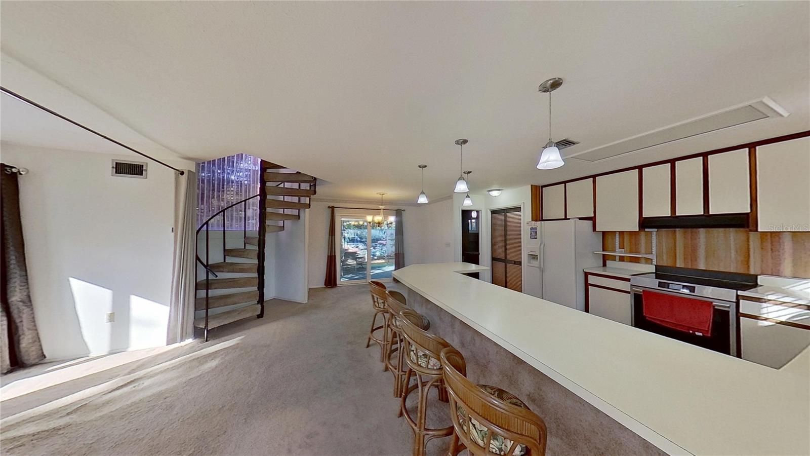 SUNNYBROOK - Residential