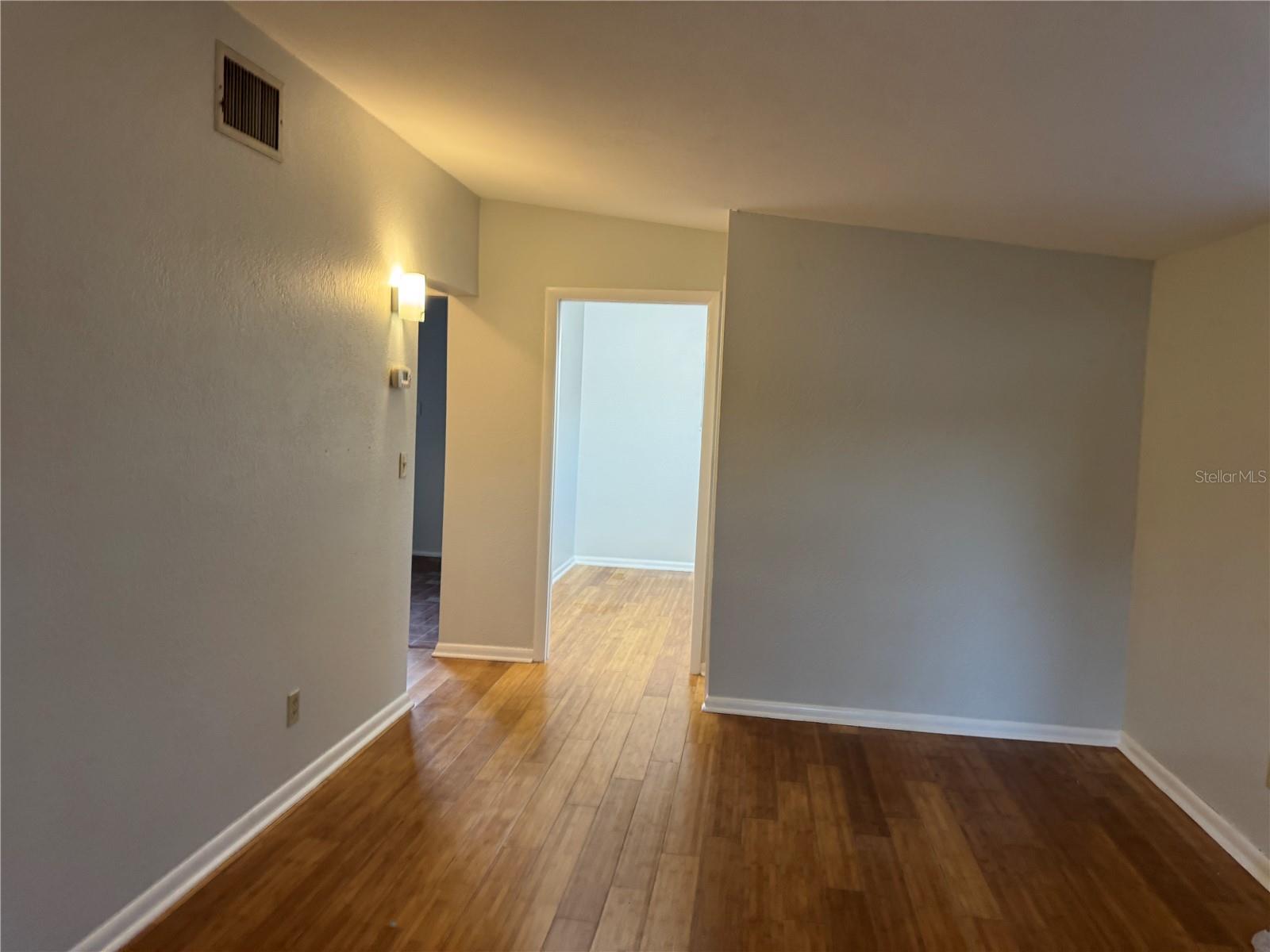 MA BY GLAD GARDENS - Residential Lease