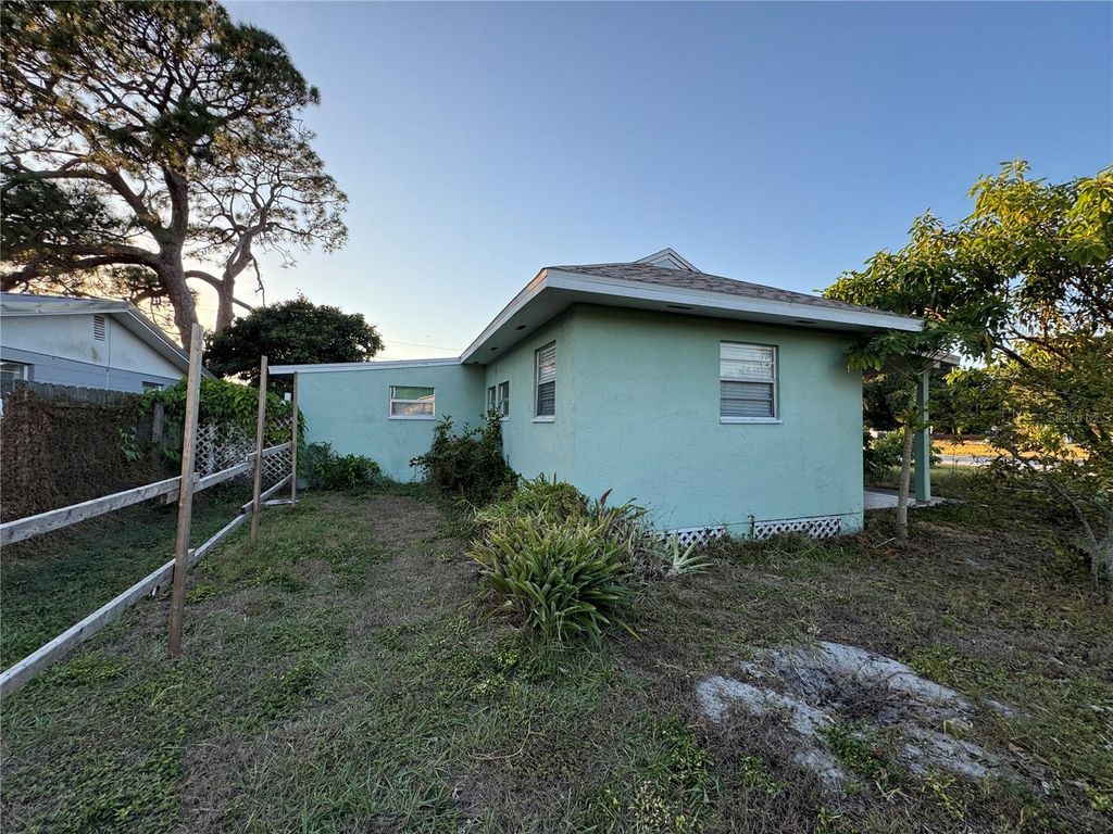 Photo of 4990 80th Street N, St Petersburg, FL 33709 (MLS # TB8450147)