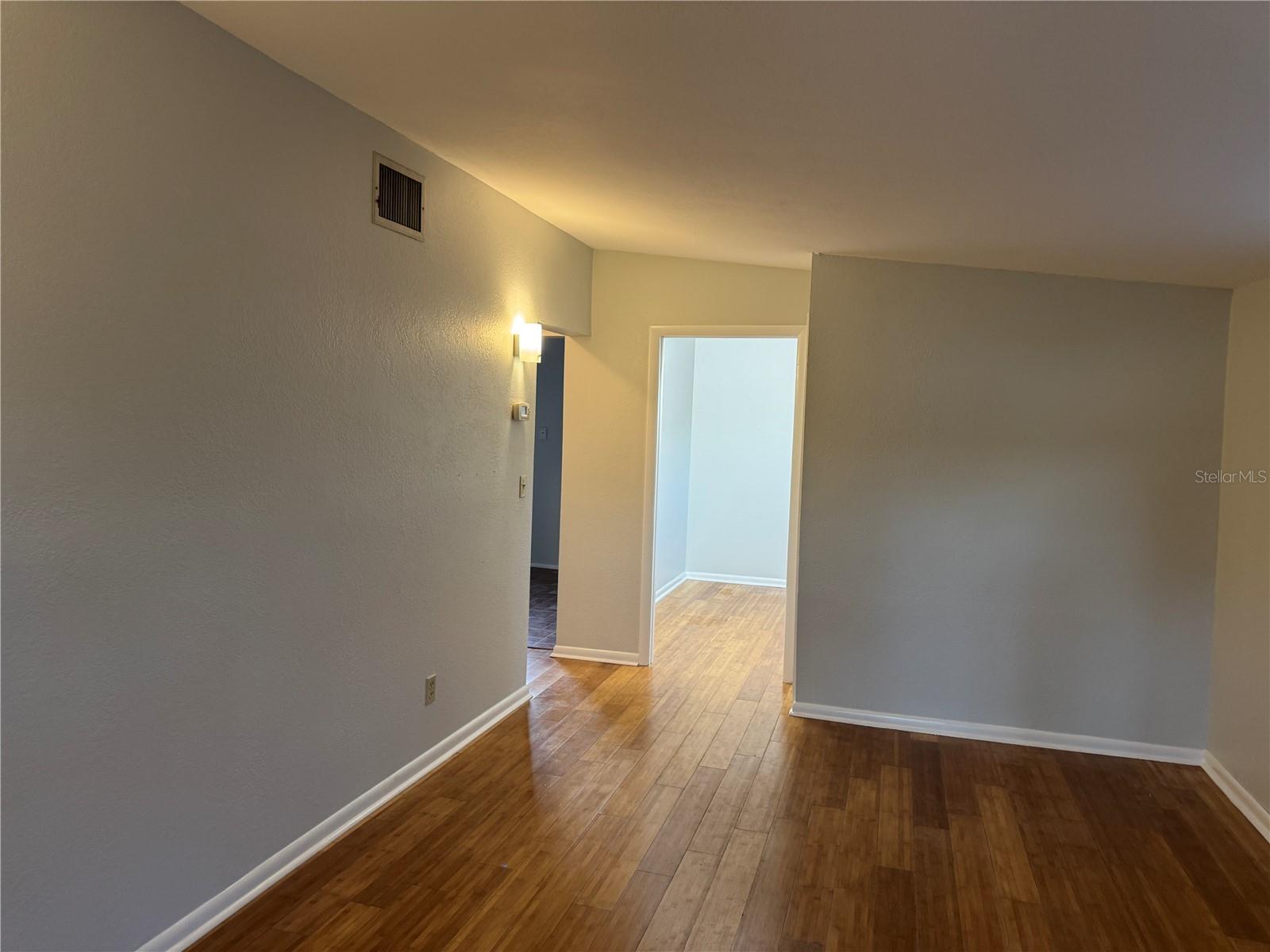 MA BY GLAD GARDENS - Residential Lease