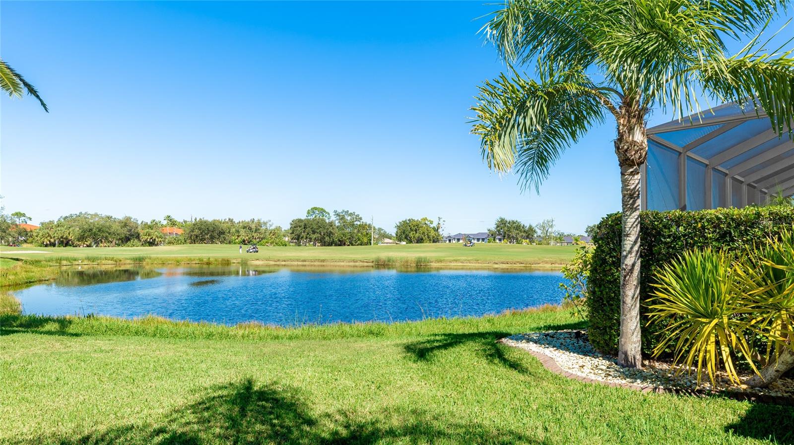 PELICAN POINTE GOLF & CNTRY CL - Residential