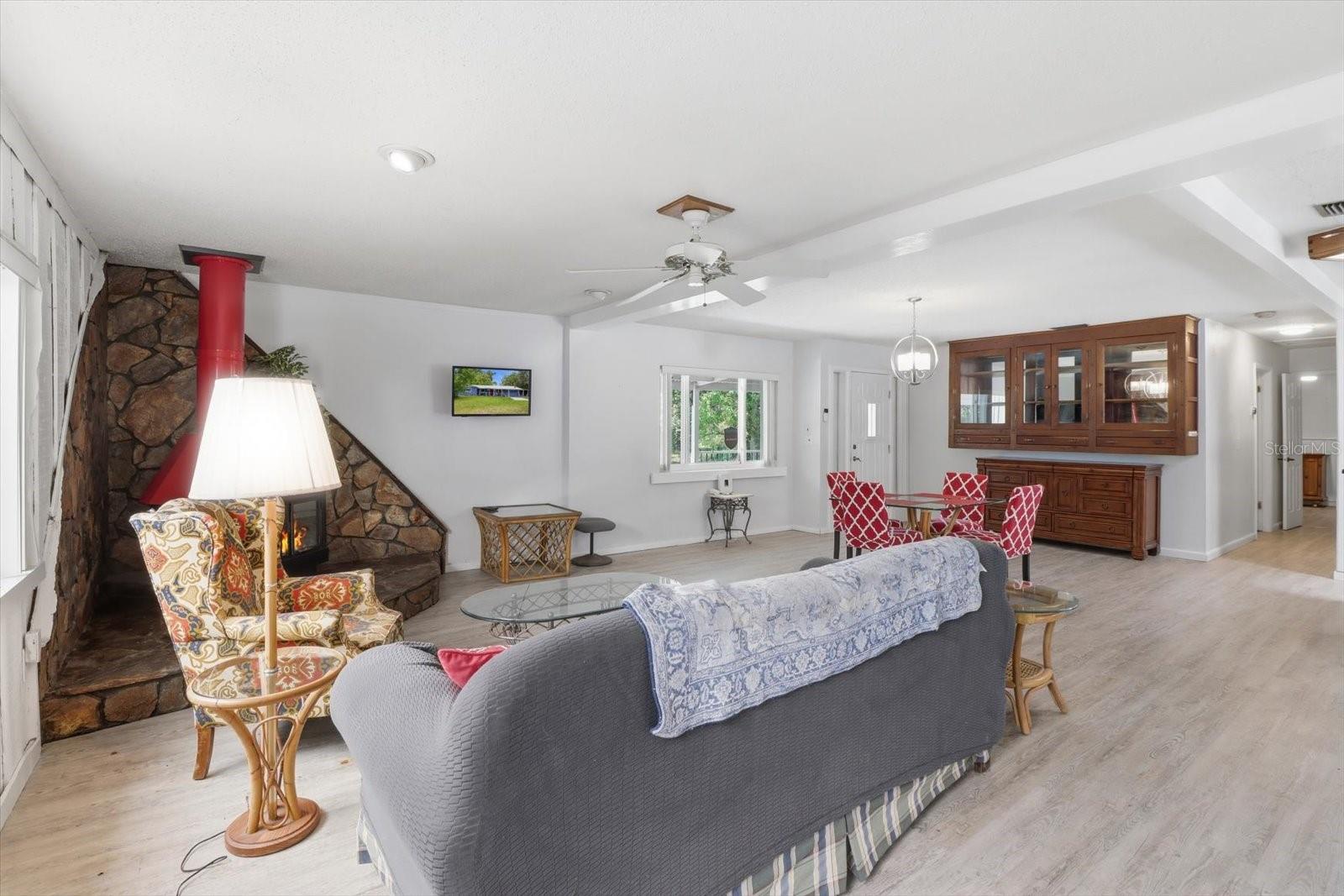 POTTERFIELD HERN BABY FARM - Residential