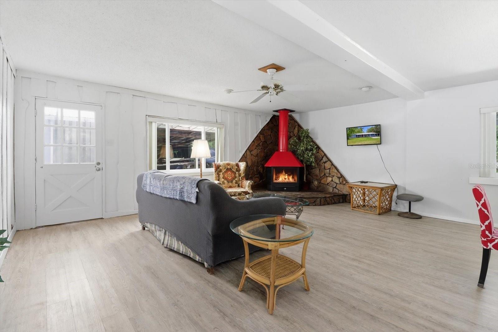 POTTERFIELD HERN BABY FARM - Residential