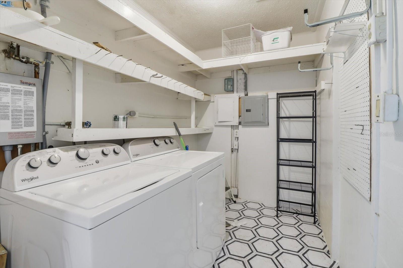 POTTERFIELD HERN BABY FARM - Residential