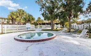 SANDLAKE COURTYARDS CONDO 5901/3515 - Residential