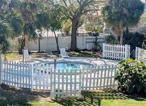 SANDLAKE COURTYARDS CONDO 5901/3515 - Residential