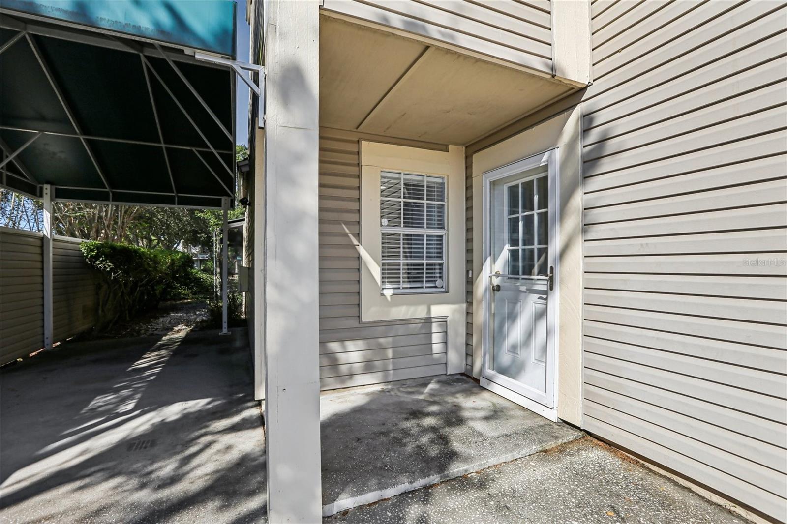 6935 LAKE PLACE COURT 6935