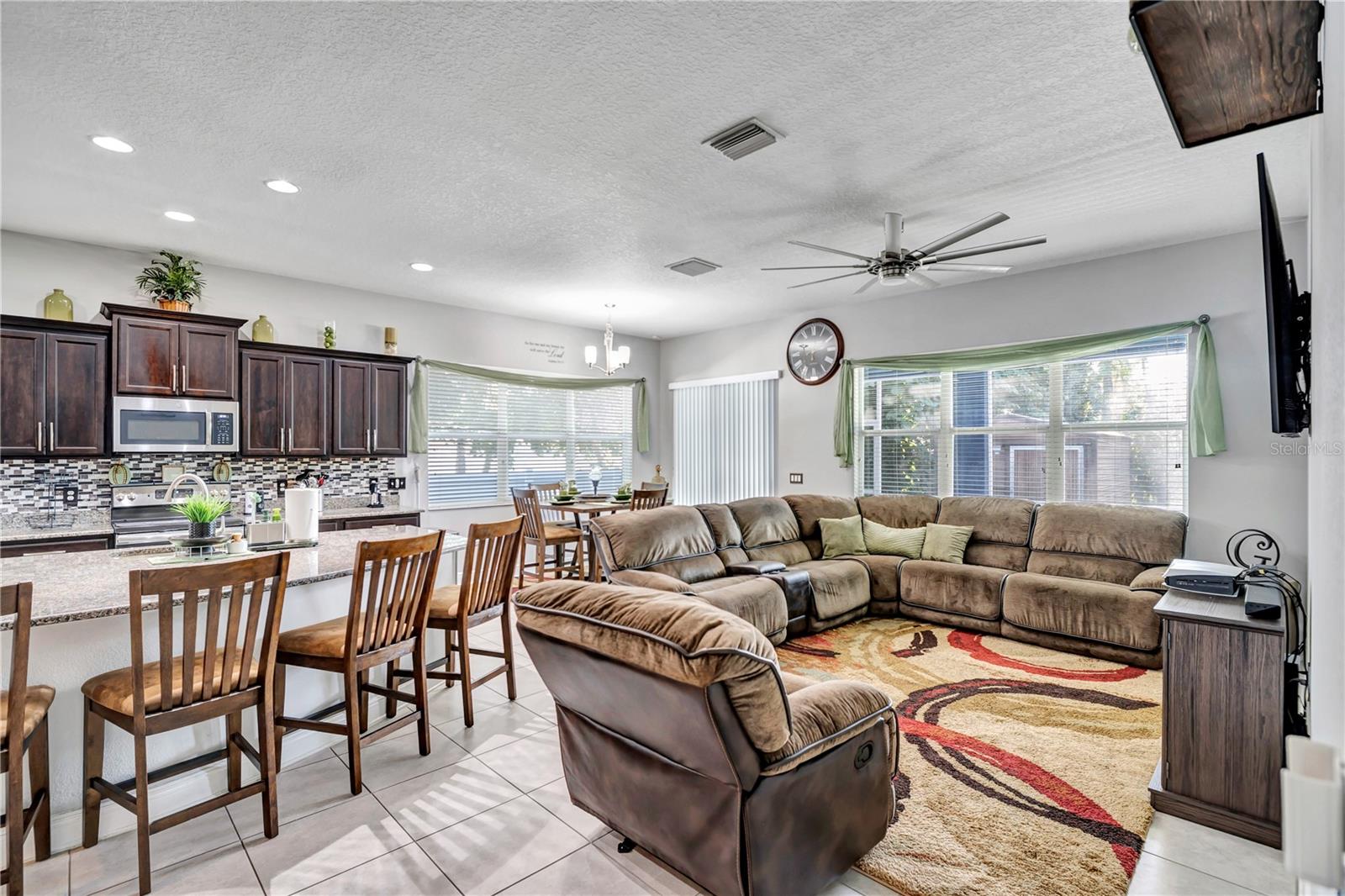 COLLINS ARMENIA PARK - Residential