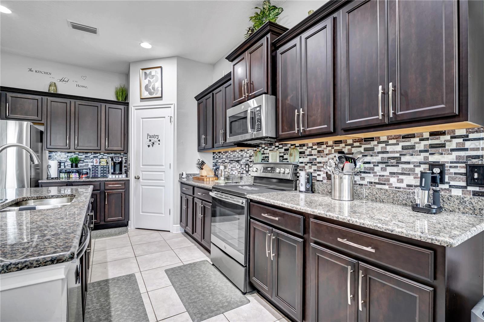 COLLINS ARMENIA PARK - Residential