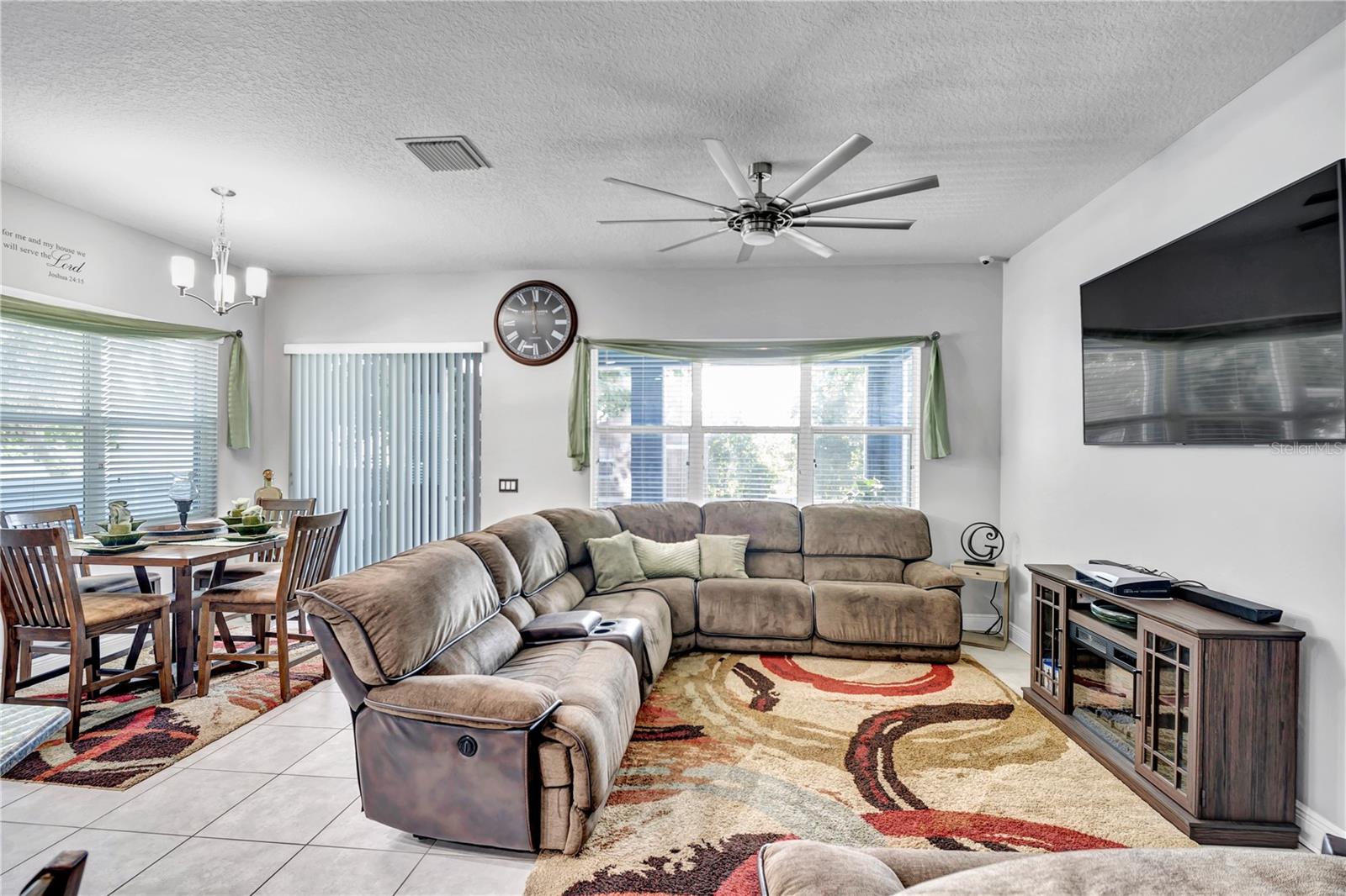 COLLINS ARMENIA PARK - Residential