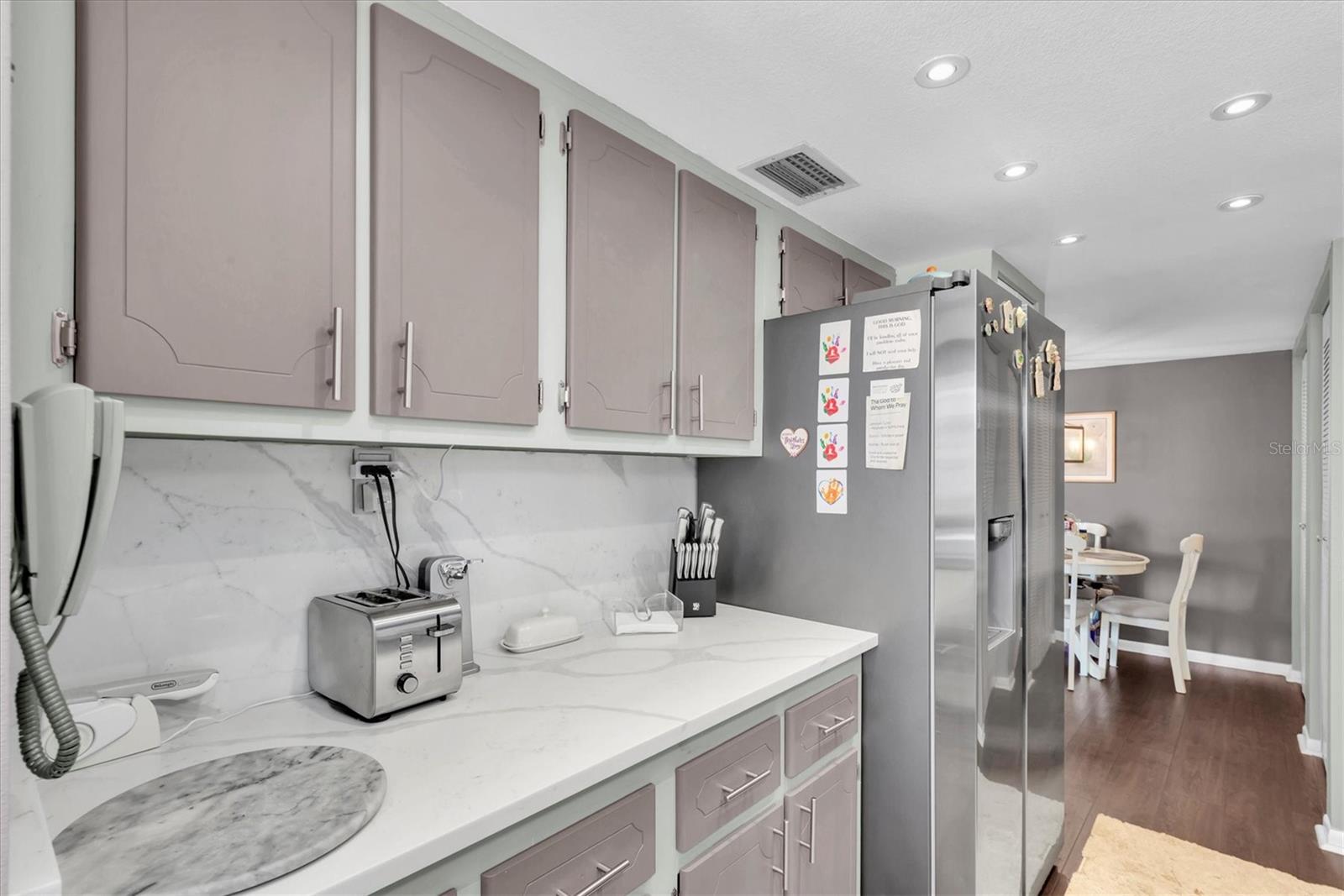 DIAMOND ISLE CONDO - Residential