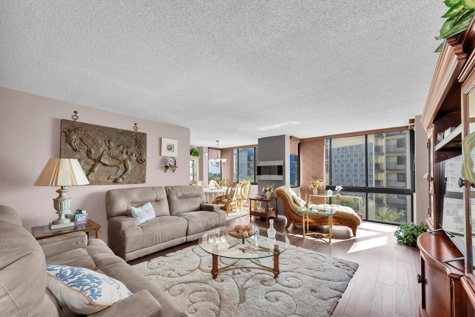 DIAMOND ISLE CONDO - Residential