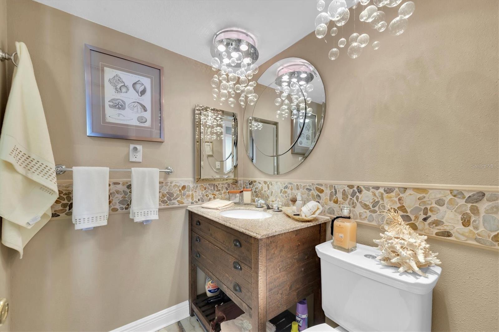 DIAMOND ISLE CONDO - Residential