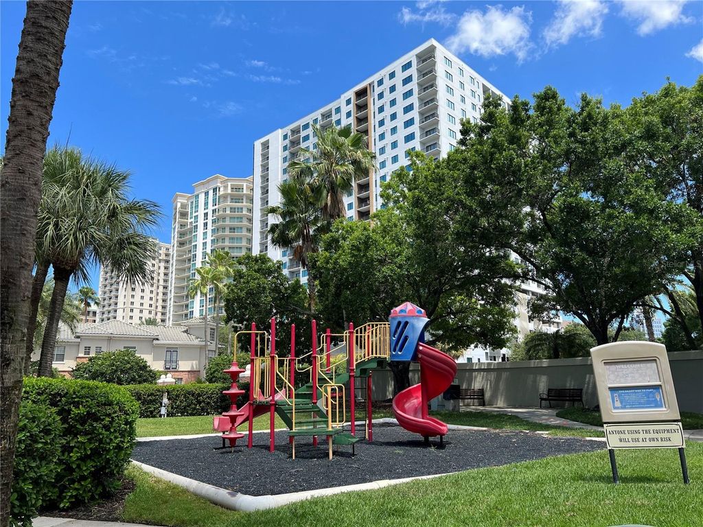 Photo of 805 Normandy Trace Road, Tampa, FL 33602 (MLS # TB8471057)