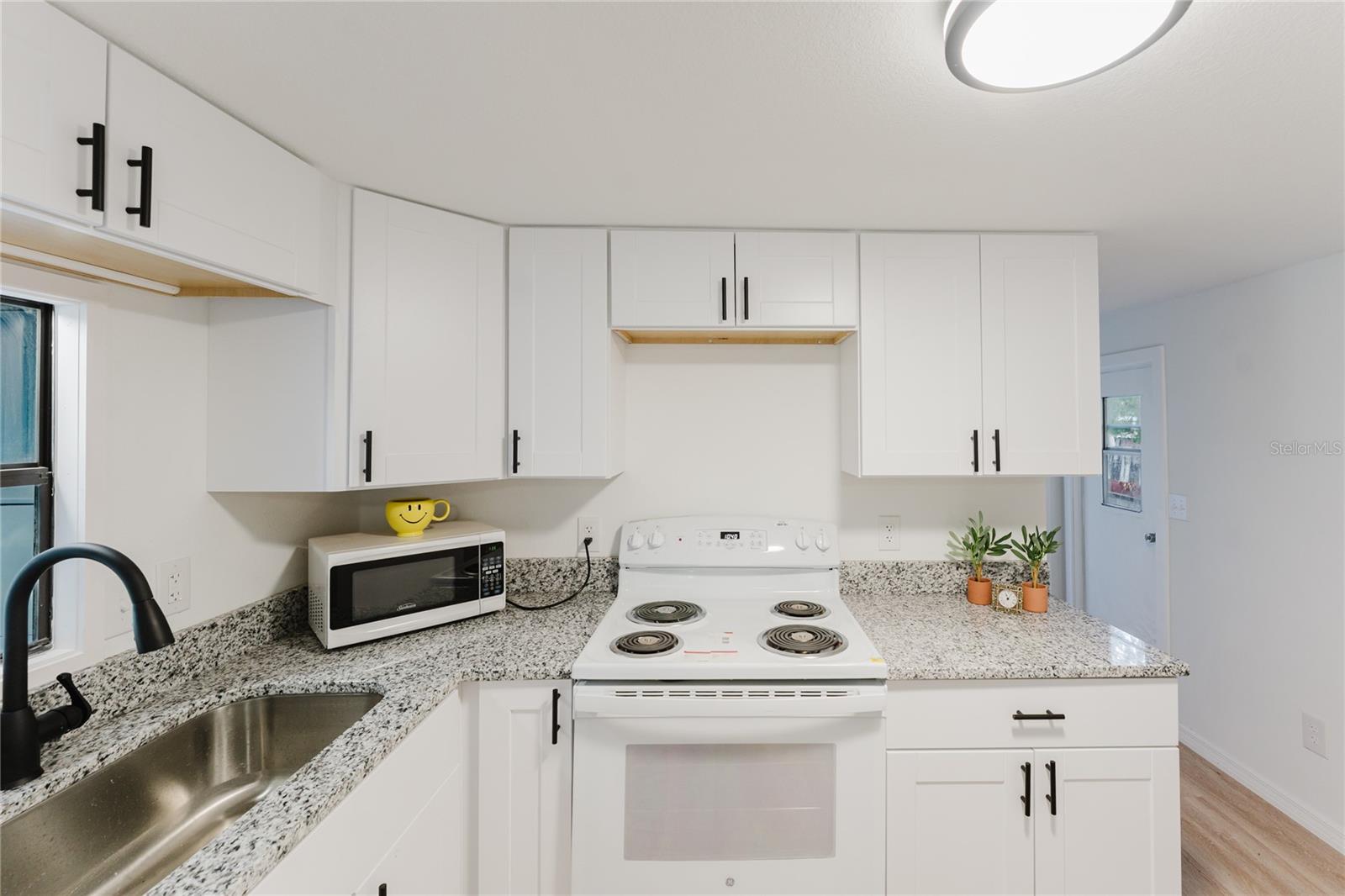 EAST MARION ESTATE - Residential