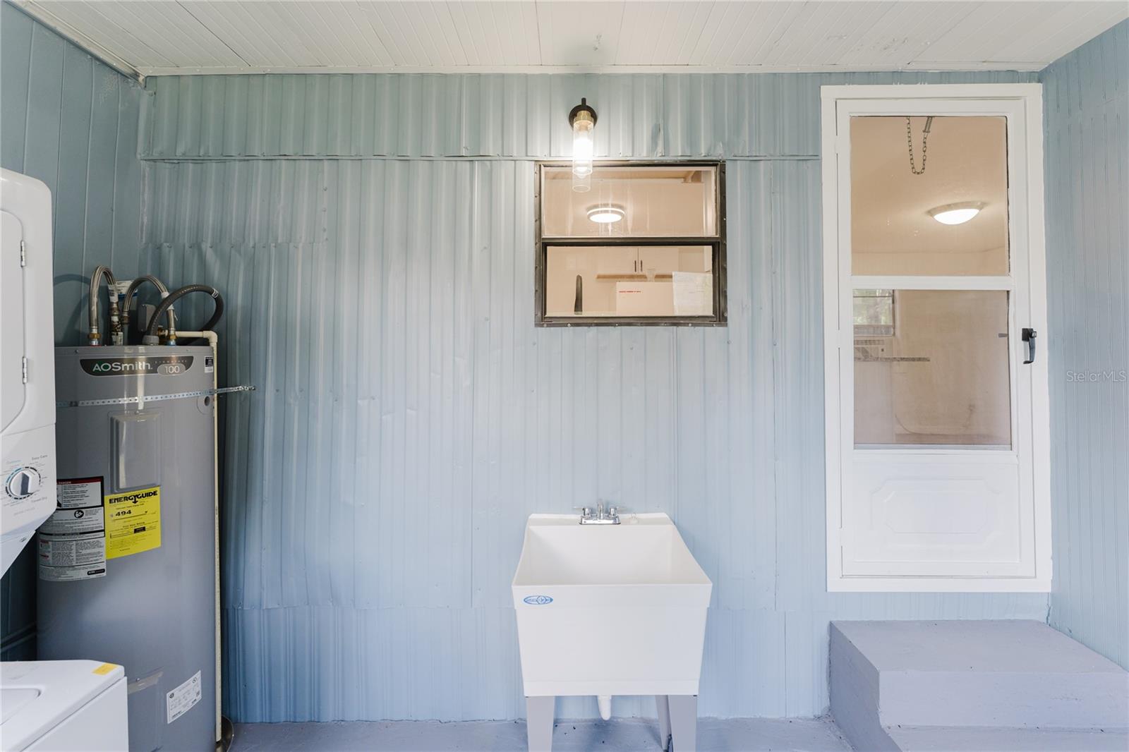 EAST MARION ESTATE - Residential