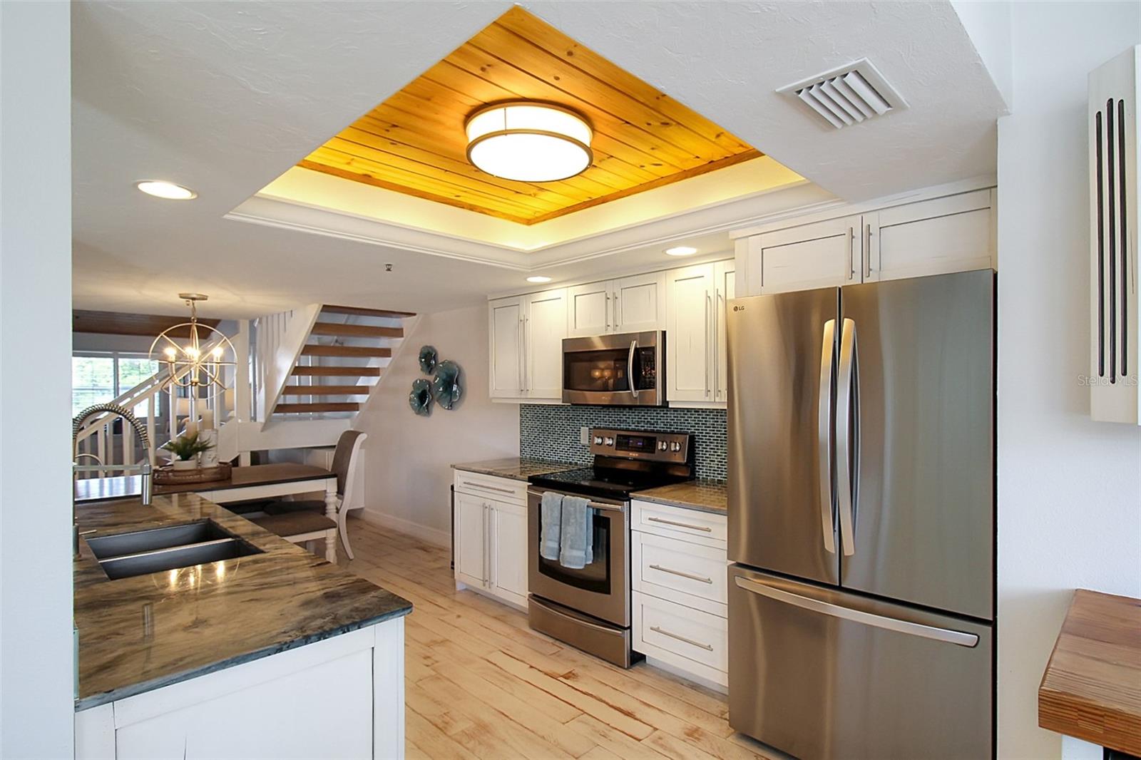 GULF & BAY CLUB BAYSIDE - Residential Lease