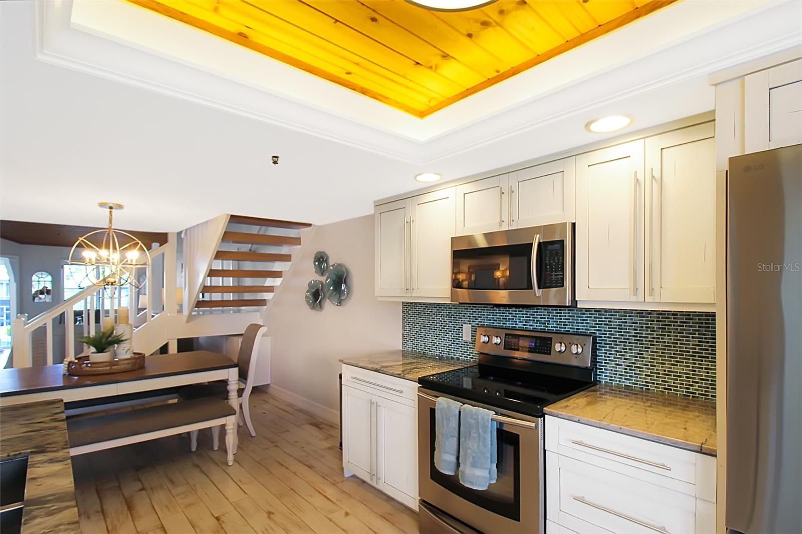 GULF & BAY CLUB BAYSIDE - Residential Lease