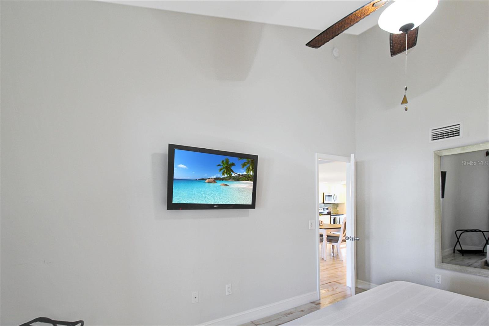 GULF & BAY CLUB BAYSIDE - Residential Lease