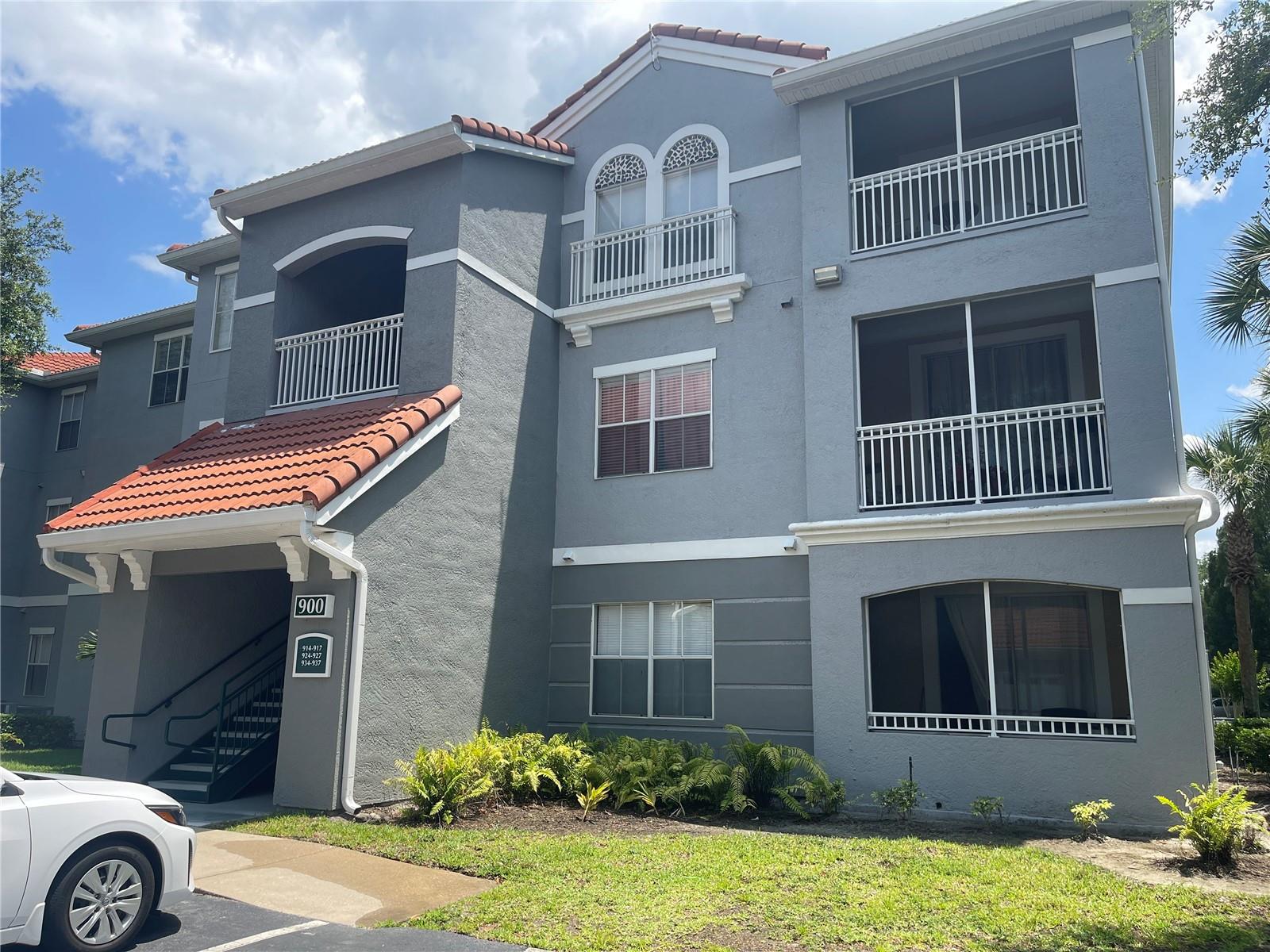 Beautiful mint condition, bright and cheerful 1 bedroom, 1 bath, 2nd FL condo located in the resort like gated community of Enclave at Richmond in New Tampa! This corner unit is totally upgraded, including the kitchen and the bathroom. You will find stainless appliances, granite countertops, engineered hardwood flooring in the living area, new carpet in the primary bedroom, inside laundry room with washer & dryer, and an enclosed screened-in spacious balcony with additional storage. This community has endless amenities – community pool, fitness room, tennis courts, volleyball court, playground, and a car wash facility. The community is across from Flatwoods Park Trail, shopping, restaurants, movie theatre, hospital and Wiregrass Mall, Tampa Premium outlets, and just minutes from I-75. This is a must see condo in a must see community! NO PETS and NO SMOKING allowed.