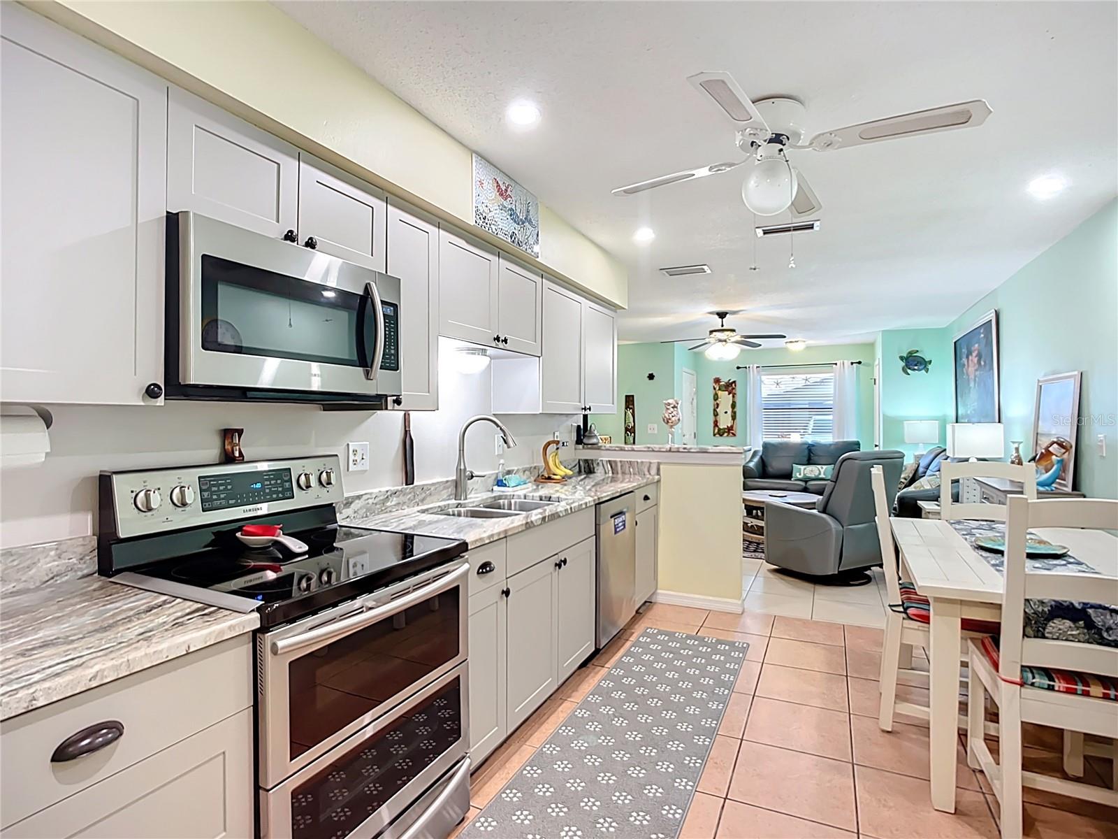 HERITAGE VILLAGE WEST - Residential