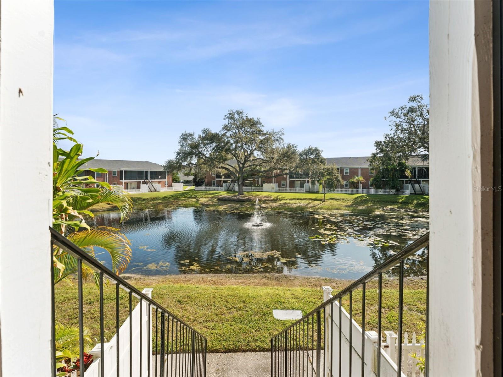 WHISPERING OAKS - Residential Lease