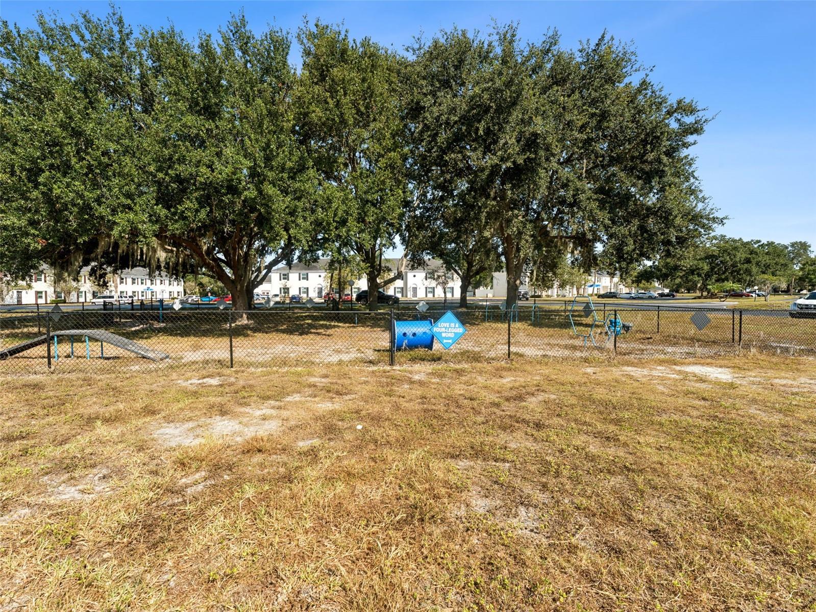 WHISPERING OAKS - Residential Lease