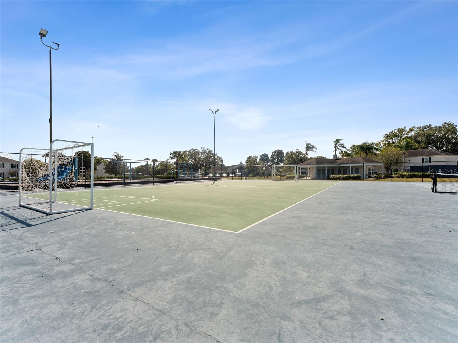 WHISPERING OAKS - Residential Lease