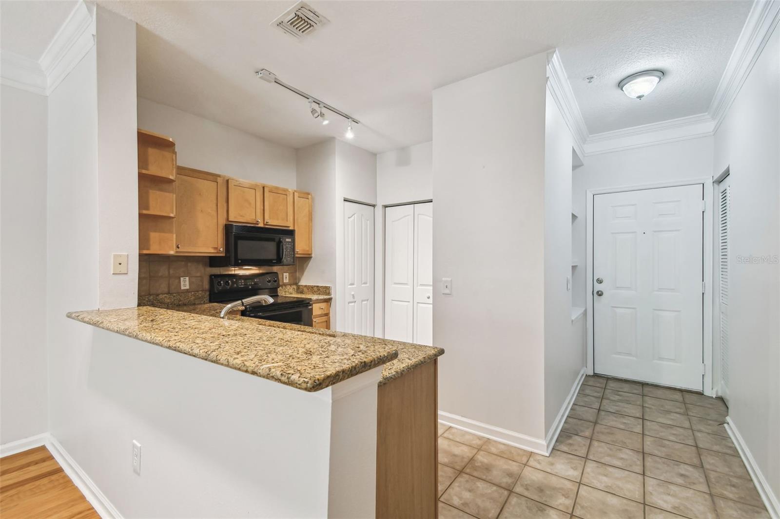 4207 S DALE MABRY HIGHWAY 12206