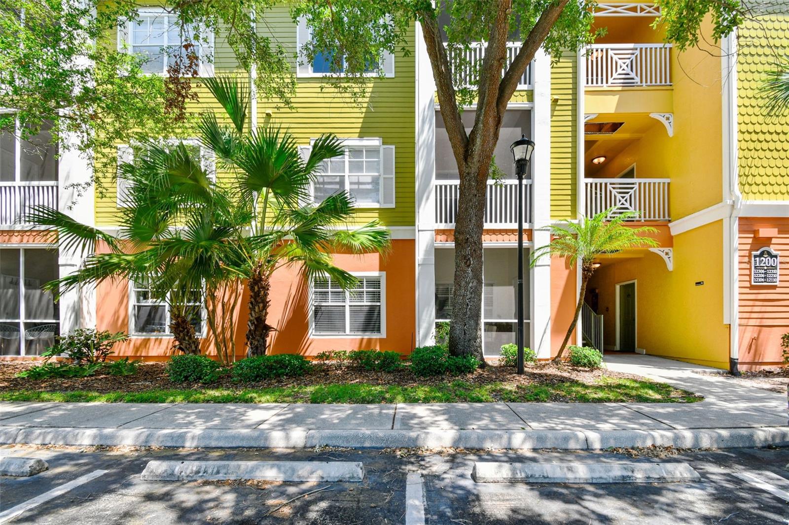 4207 S DALE MABRY HIGHWAY 12206