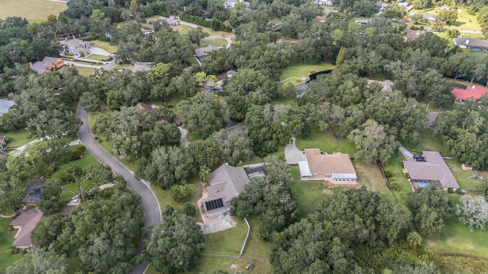 PEMBERTON CREEK - Residential