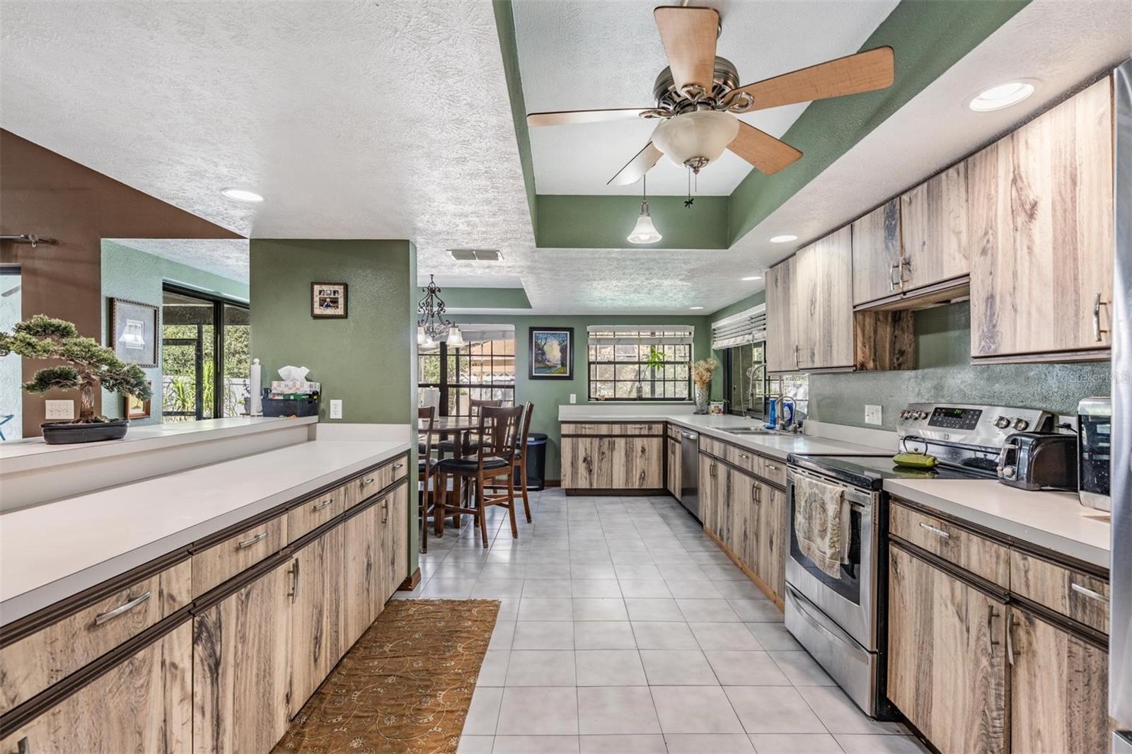 PEMBERTON CREEK - Residential