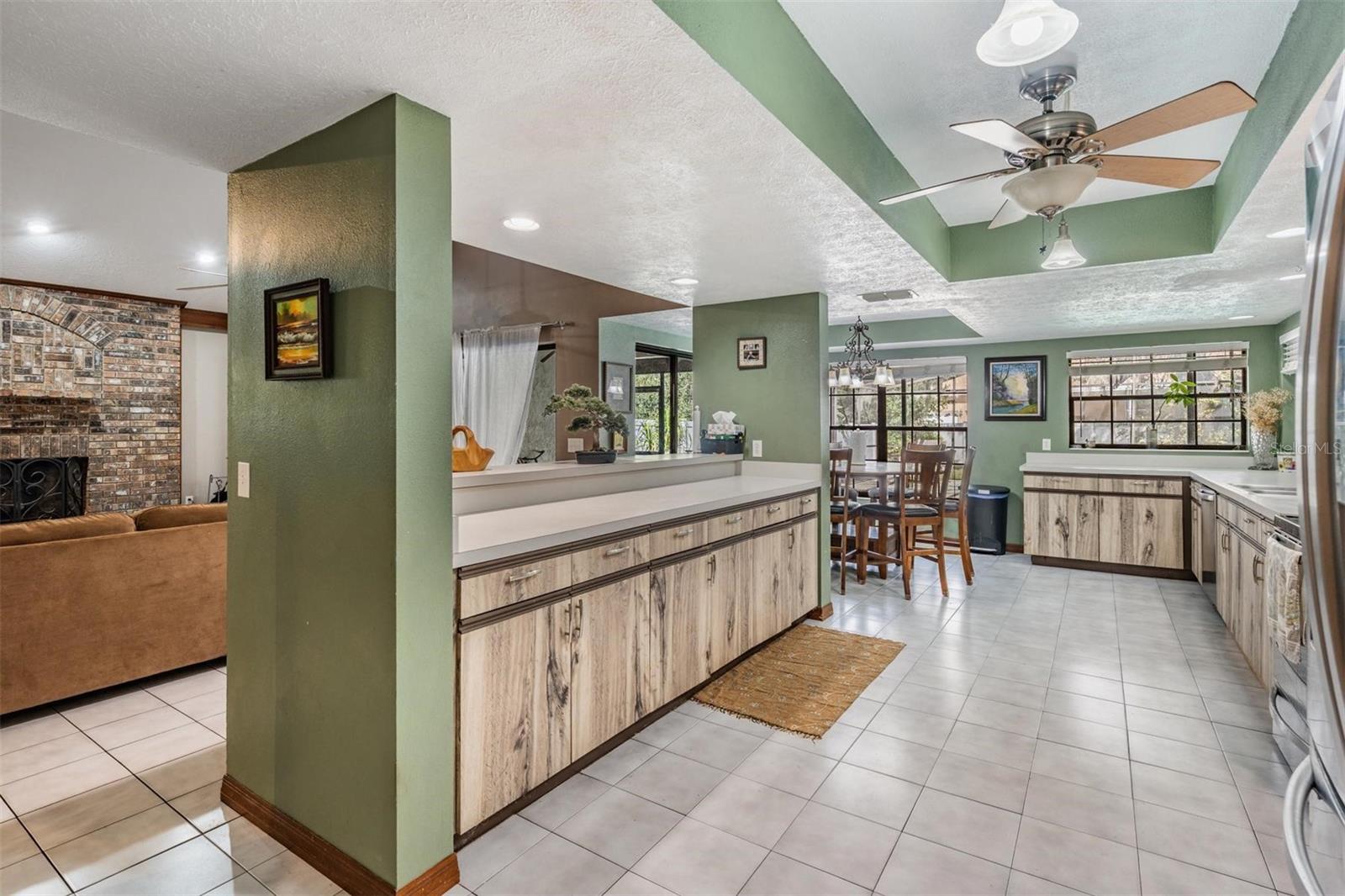 PEMBERTON CREEK - Residential