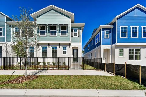 Photo of 4337 Roush Avenue, Orlando, FL 32803 (MLS # TB8501100)