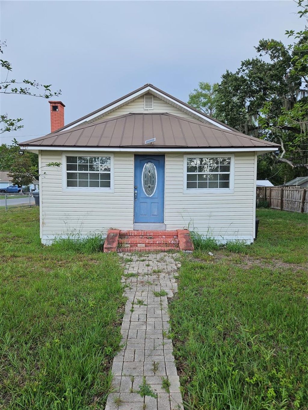 Photo of 220 Dixie Highway, Auburndale, FL 33823 (MLS # O6411759)