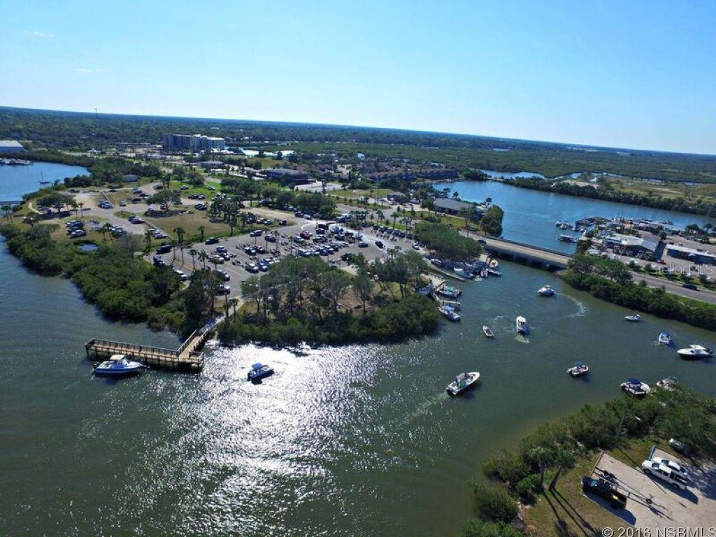 North Cause Way Sub New Smyrna - Commercial Lease